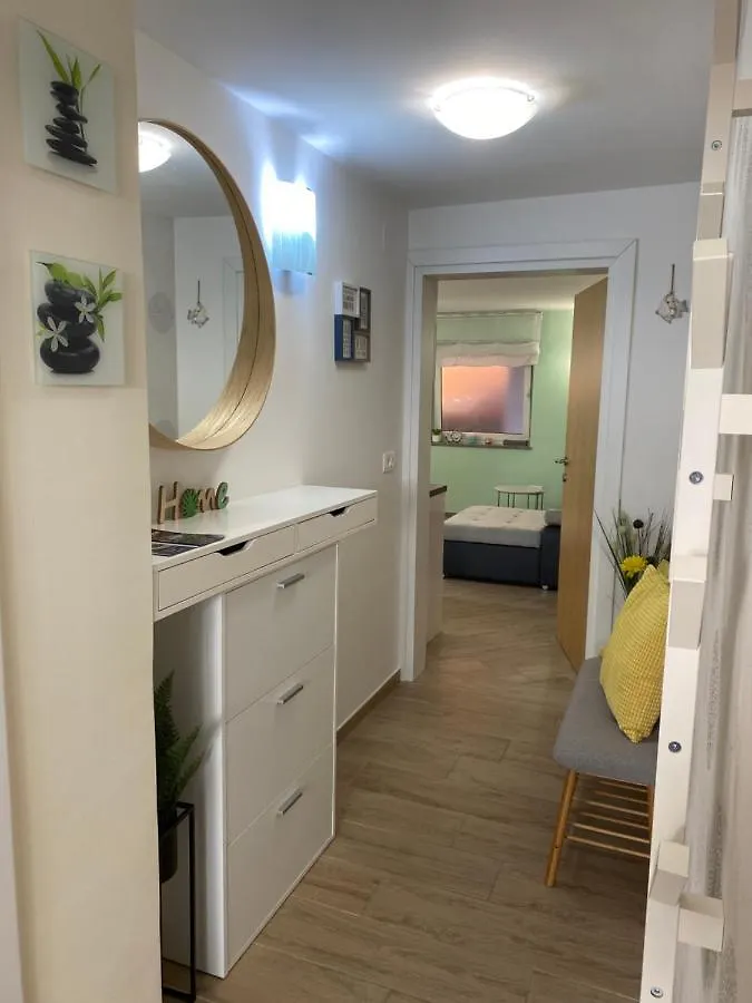 One Bedroom Guesthouse Tina Matulji 0*,